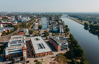 Luftaufnahme vom Wissenschaftshafen (Foto: Jana Dünnhaupt / Uni Magdeburg) Luftaufnahme vom Wissenschaftshafen (Foto: Jana Dünnhaupt / Uni Magdeburg)