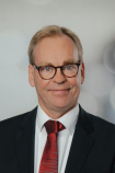 Hans-Knud Arndt Hans-Knud Arndt